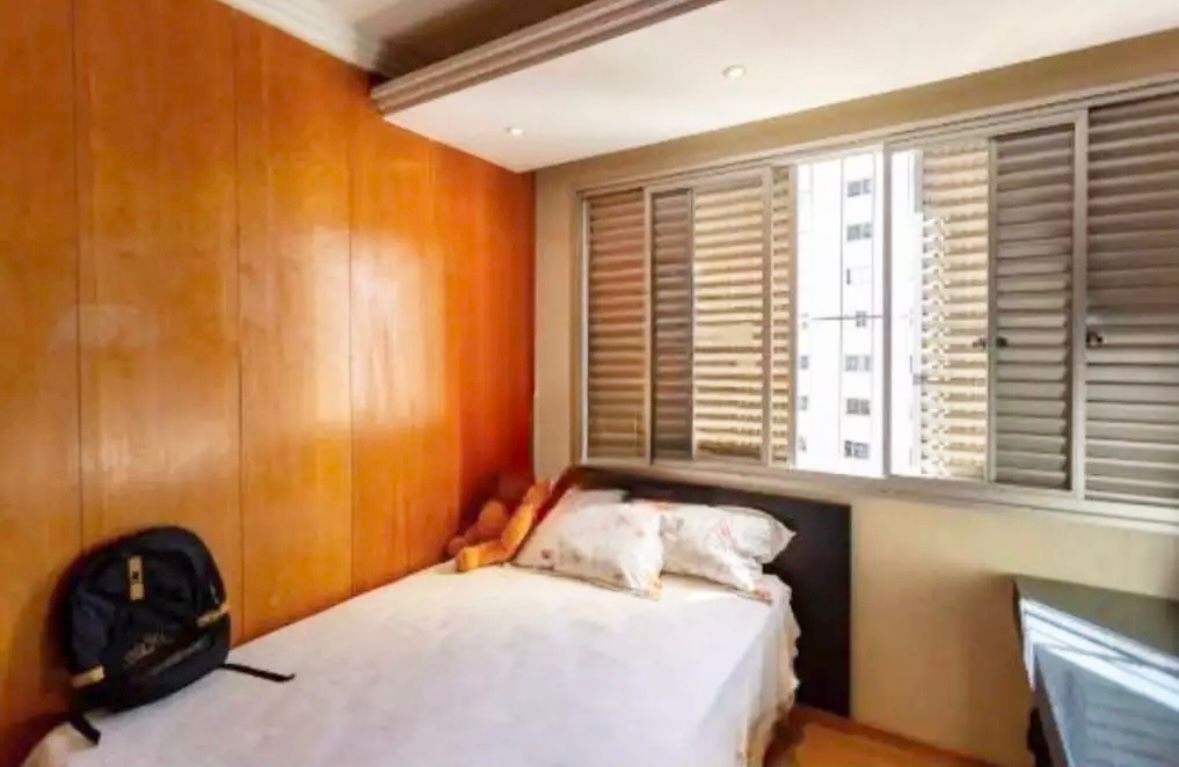 Apartamento à venda com 4 quartos, 150m² - Foto 9