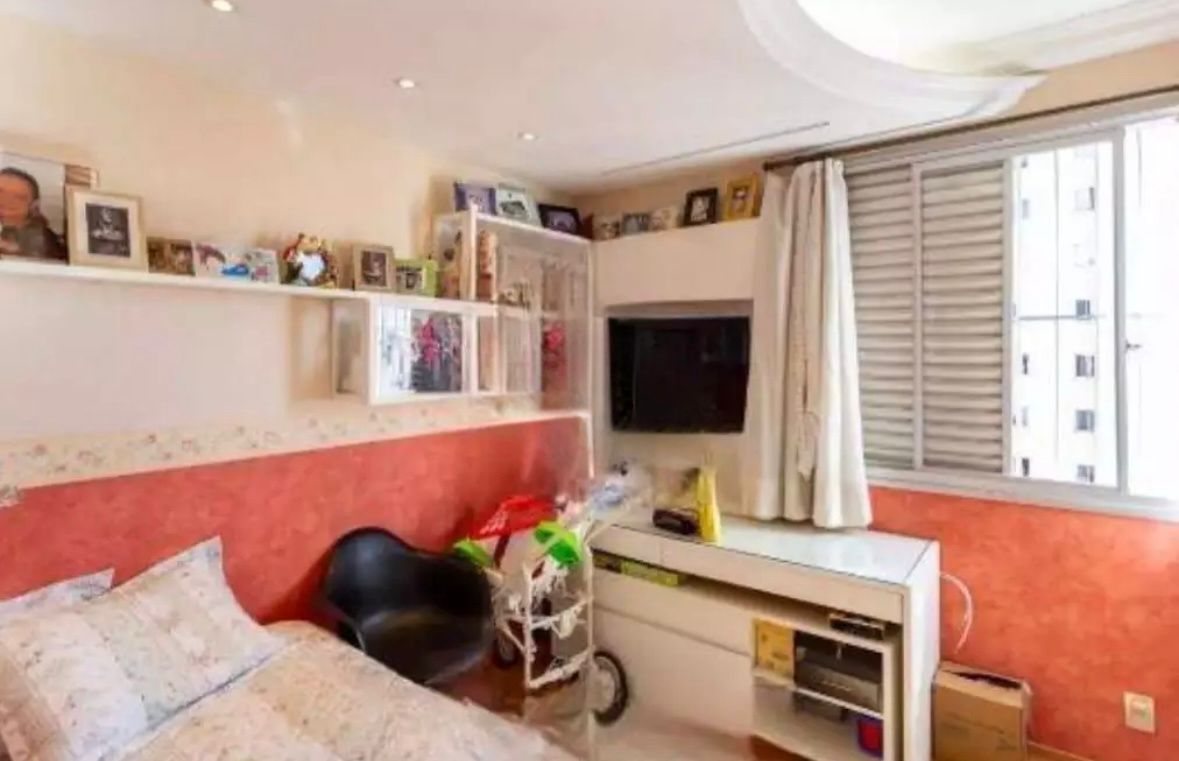 Apartamento à venda com 4 quartos, 150m² - Foto 13