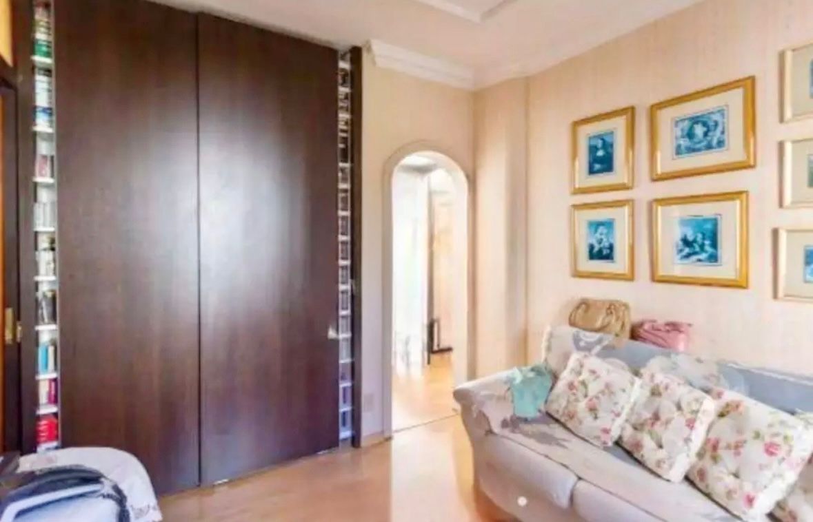 Apartamento à venda com 4 quartos, 150m² - Foto 17