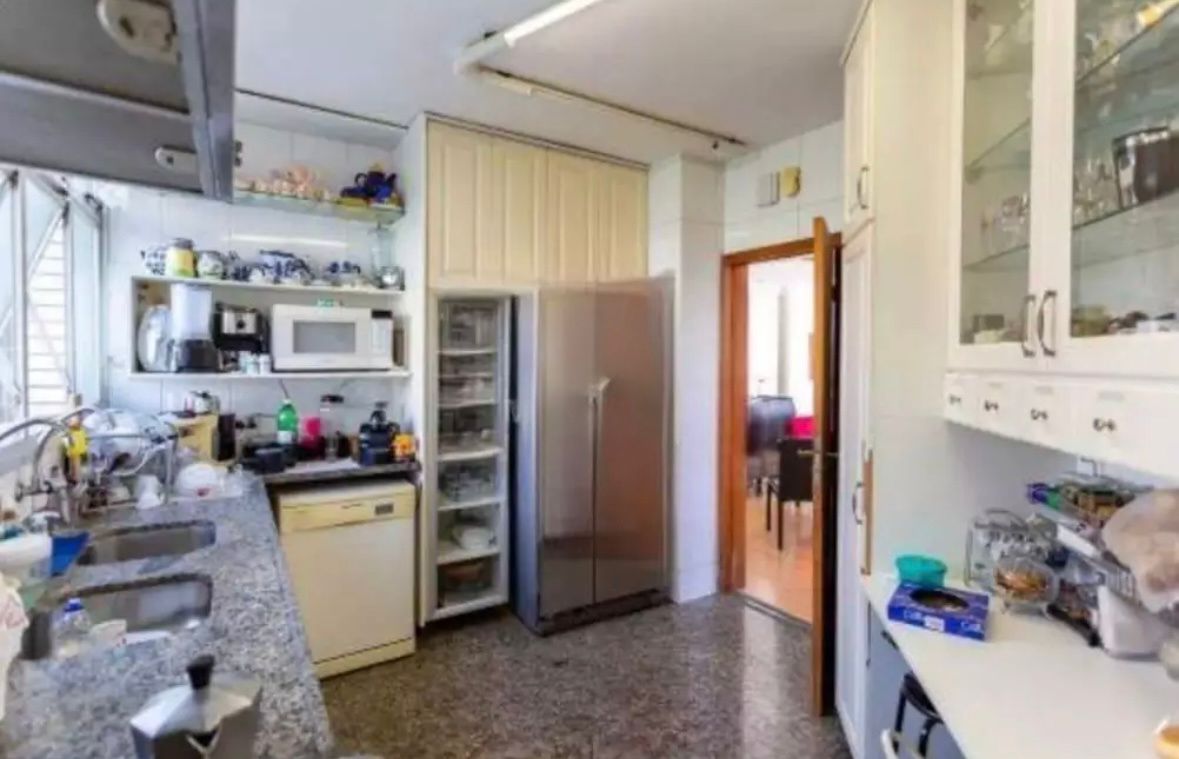 Apartamento à venda com 4 quartos, 150m² - Foto 24