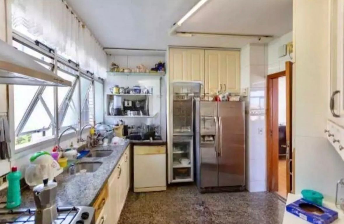 Apartamento à venda com 4 quartos, 150m² - Foto 23