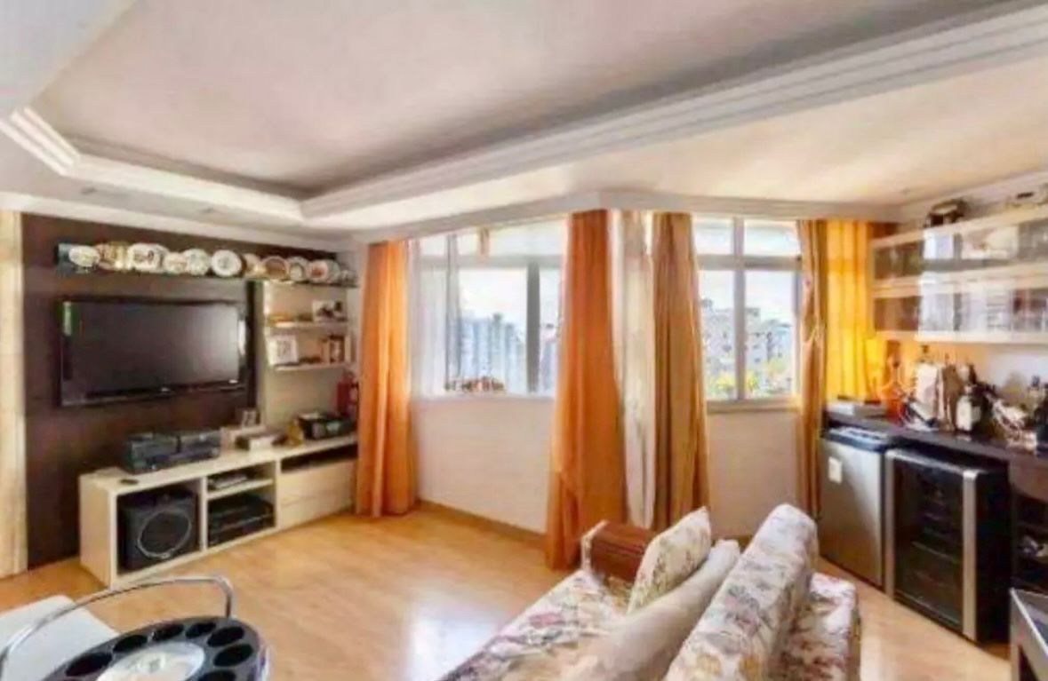 Apartamento à venda com 4 quartos, 150m² - Foto 3