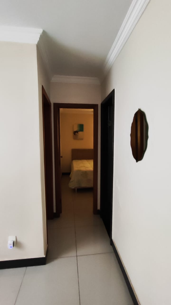 Casa à venda com 3 quartos, 220m² - Foto 16