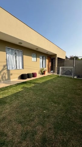 Casa à venda com 3 quartos, 420m² - Foto 7