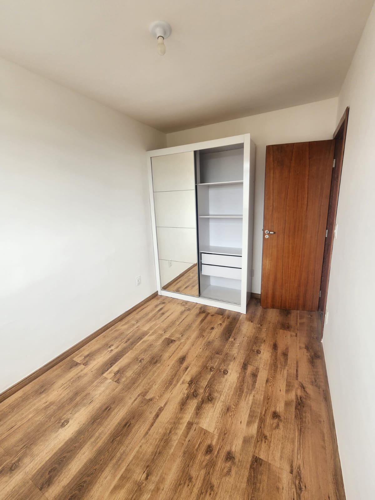 Cobertura à venda com 2 quartos, 90m² - Foto 2