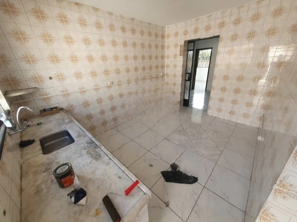 Casa à venda com 4 quartos, 200m² - Foto 7