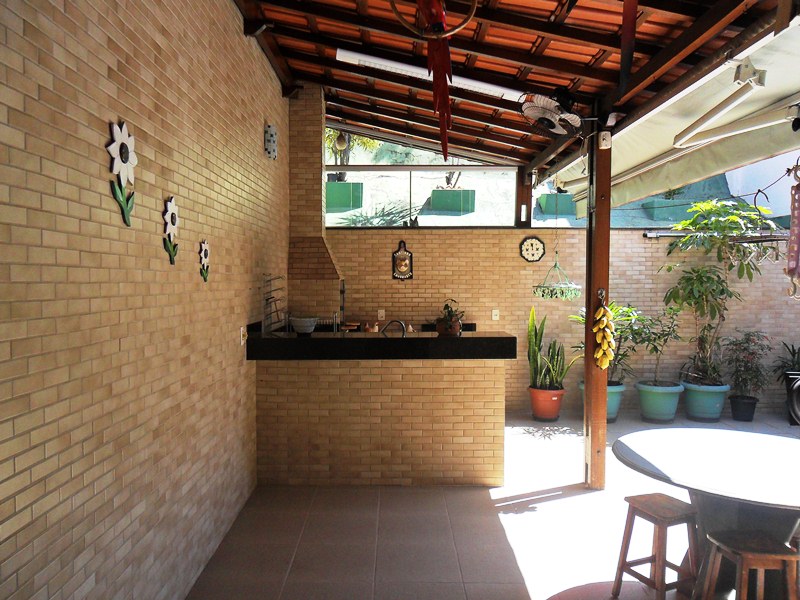 Casa à venda com 3 quartos, 201m² - Foto 7