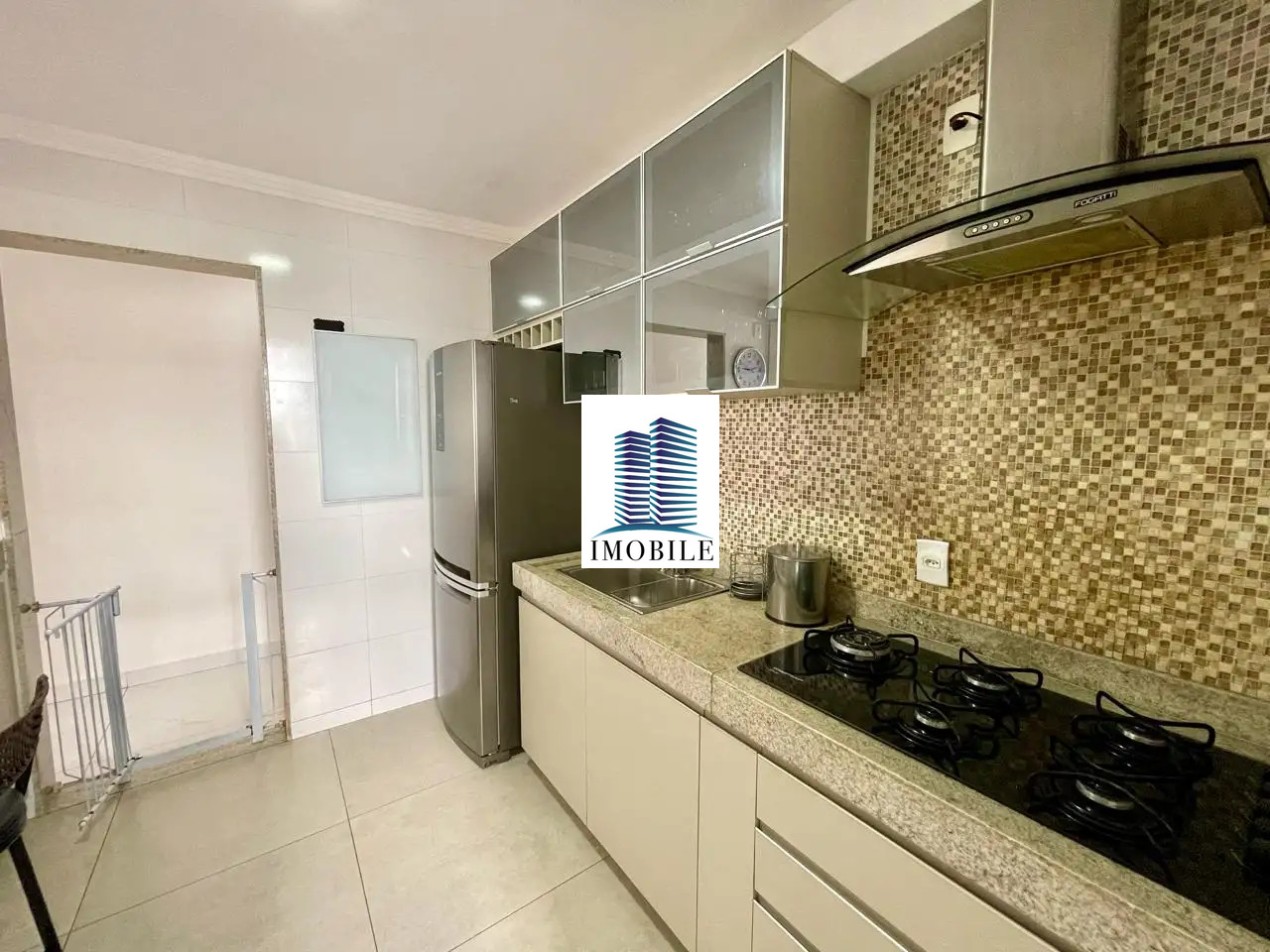 Apartamento à venda com 4 quartos, 106m² - Foto 18