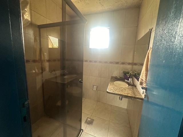 Chácara à venda com 4 quartos, 498m² - Foto 17