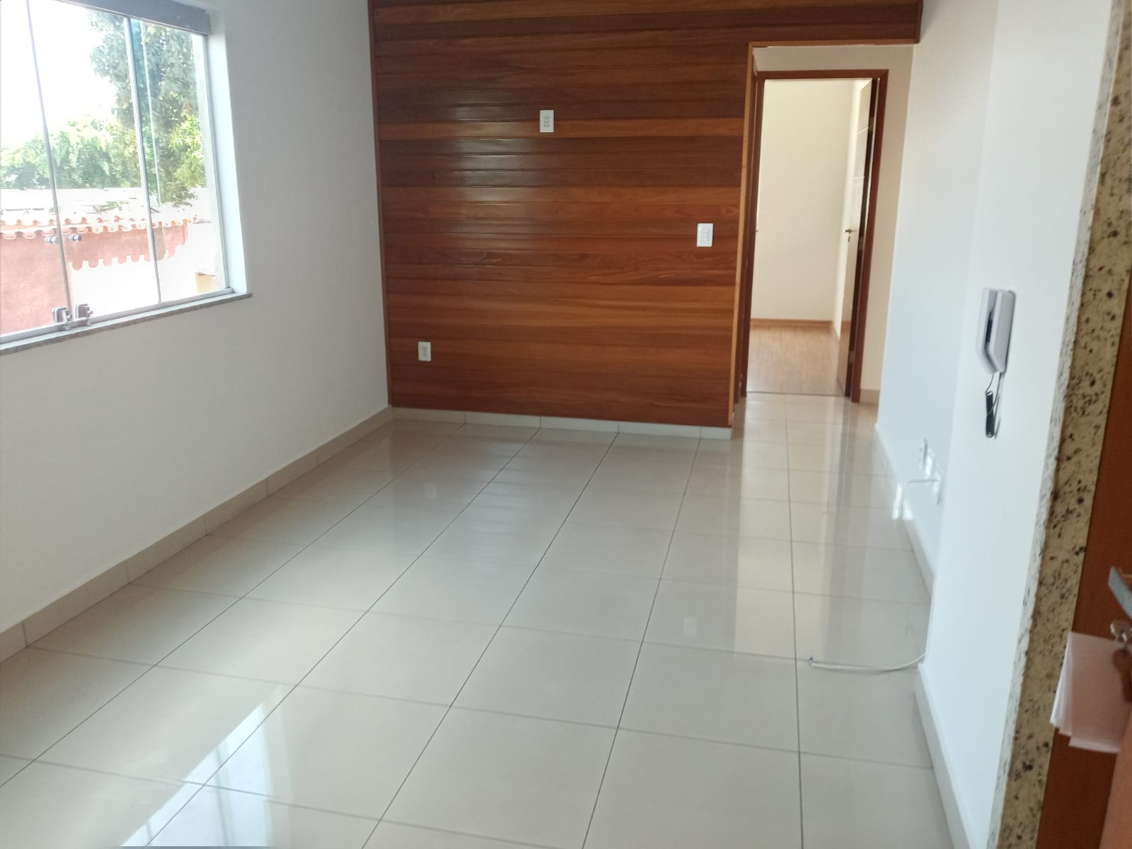 Apartamento para alugar com 3 quartos, 75m² - Foto 4