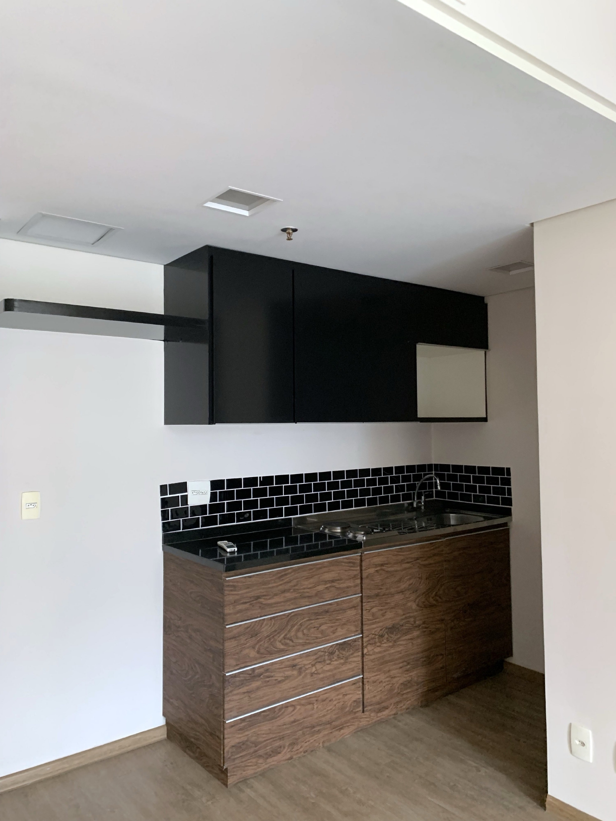 Apartamento para alugar com 1 quarto, 56m² - Foto 2