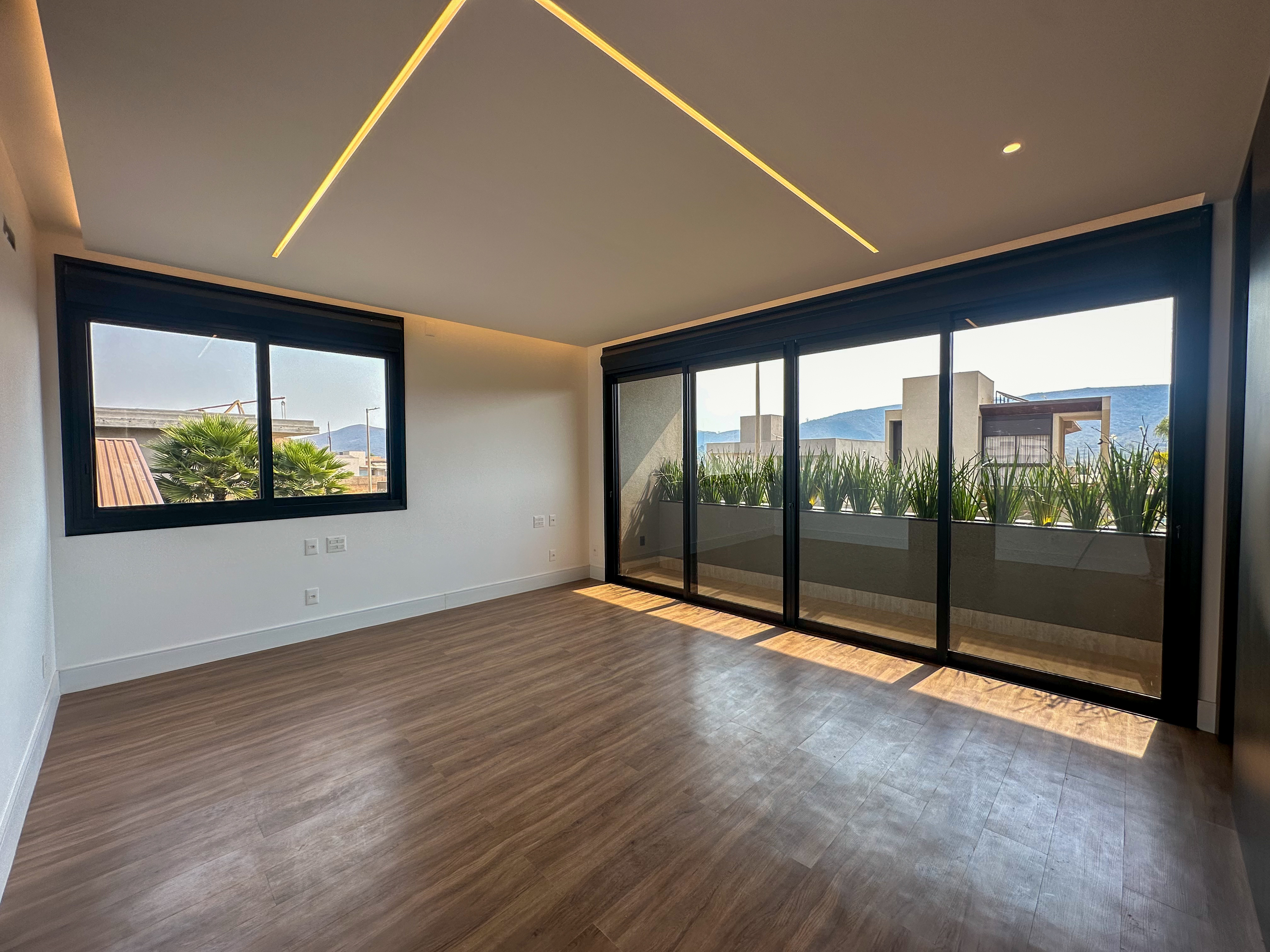 Casa de Condomínio à venda com 4 quartos, 540m² - Foto 10