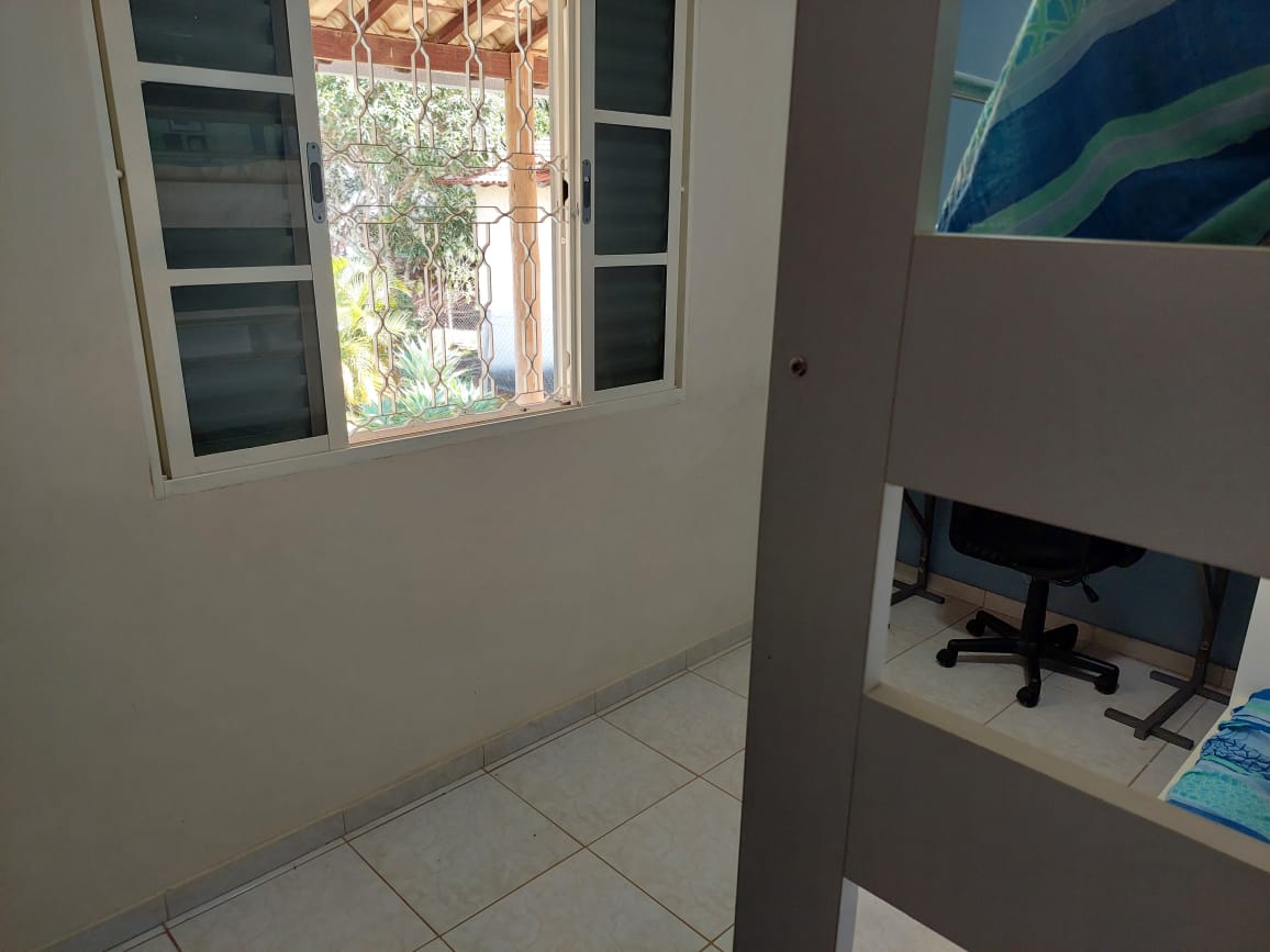 Casa de Condomínio à venda com 6 quartos, 305m² - Foto 19