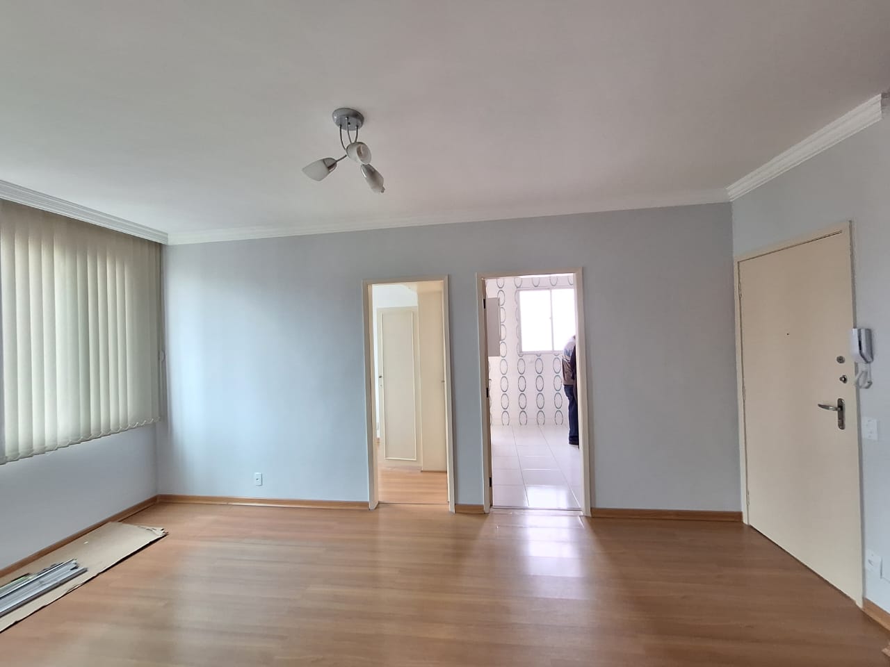 Apartamento para alugar com 4 quartos, 98m² - Foto 2