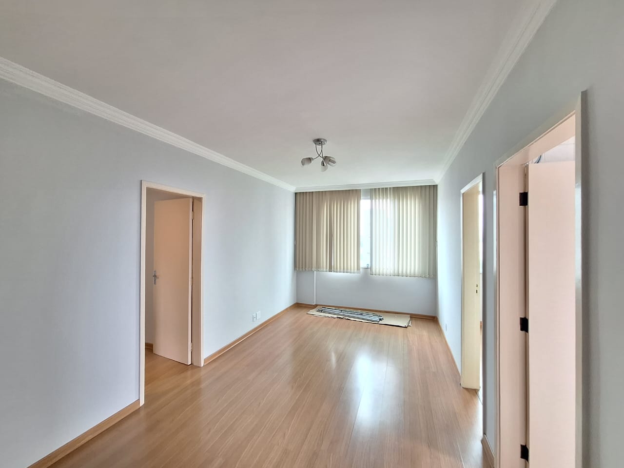 Apartamento para alugar com 4 quartos, 98m² - Foto 1