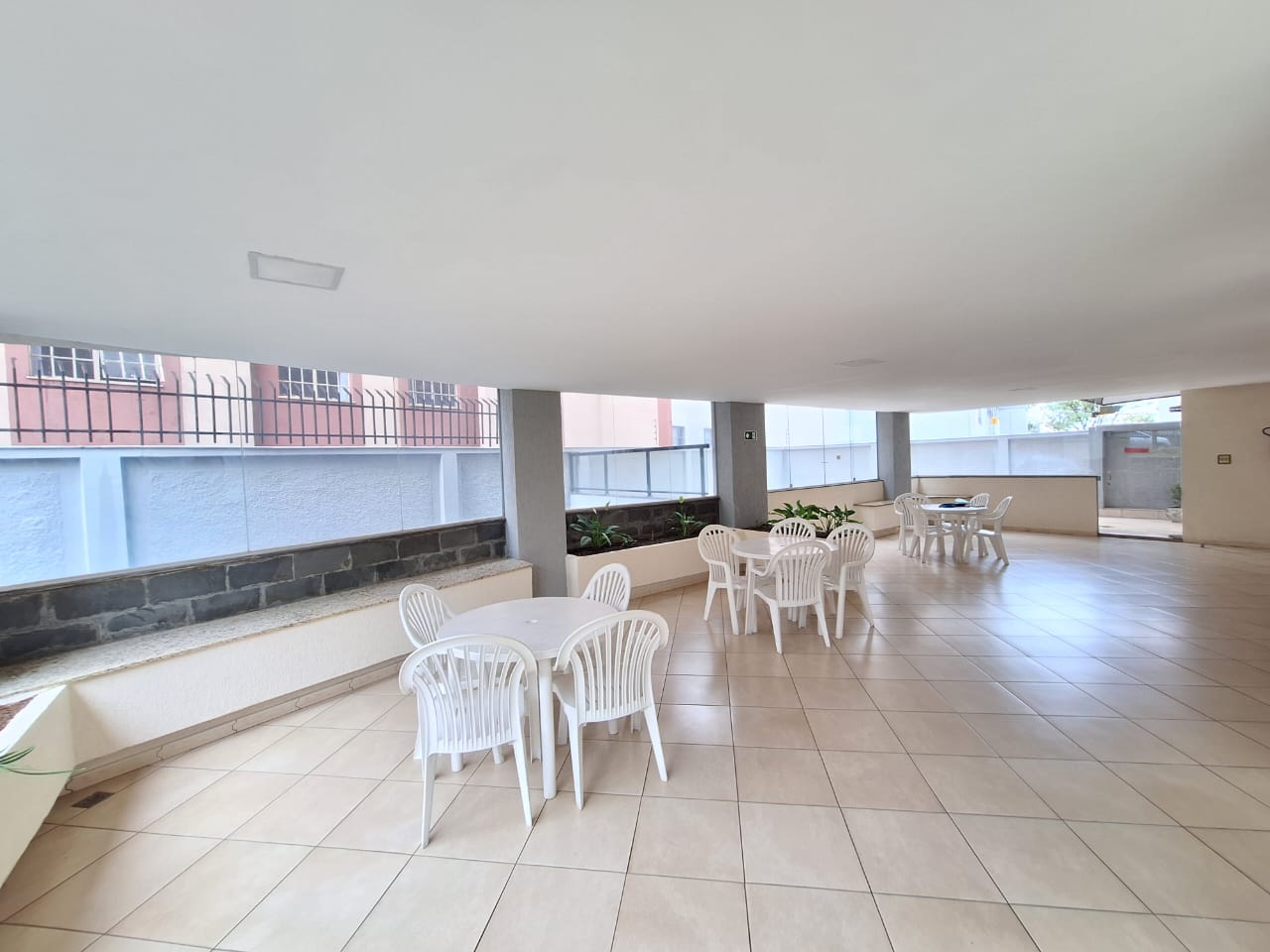 Apartamento para alugar com 4 quartos, 98m² - Foto 25