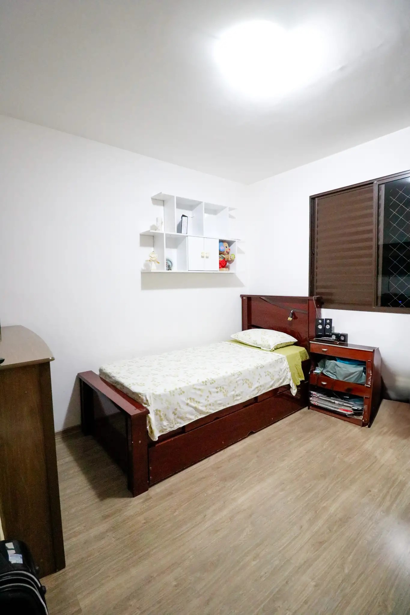 Apartamento à venda com 3 quartos, 76m² - Foto 9