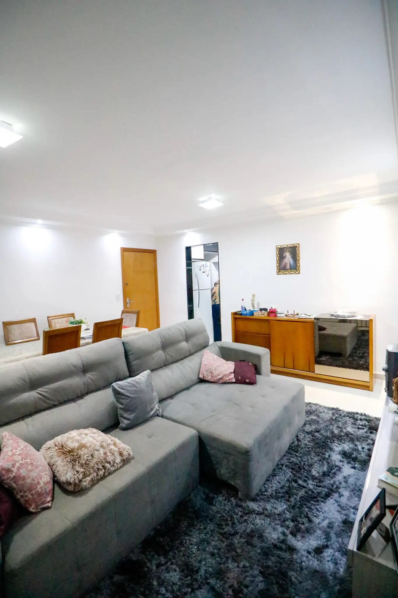 Apartamento à venda com 3 quartos, 76m² - Foto 1