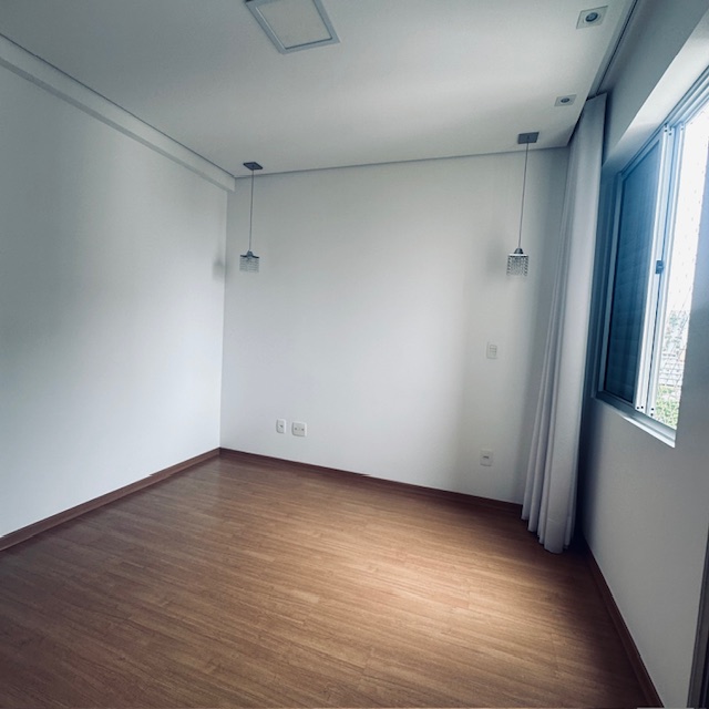 Apartamento para alugar com 3 quartos, 85m² - Foto 11