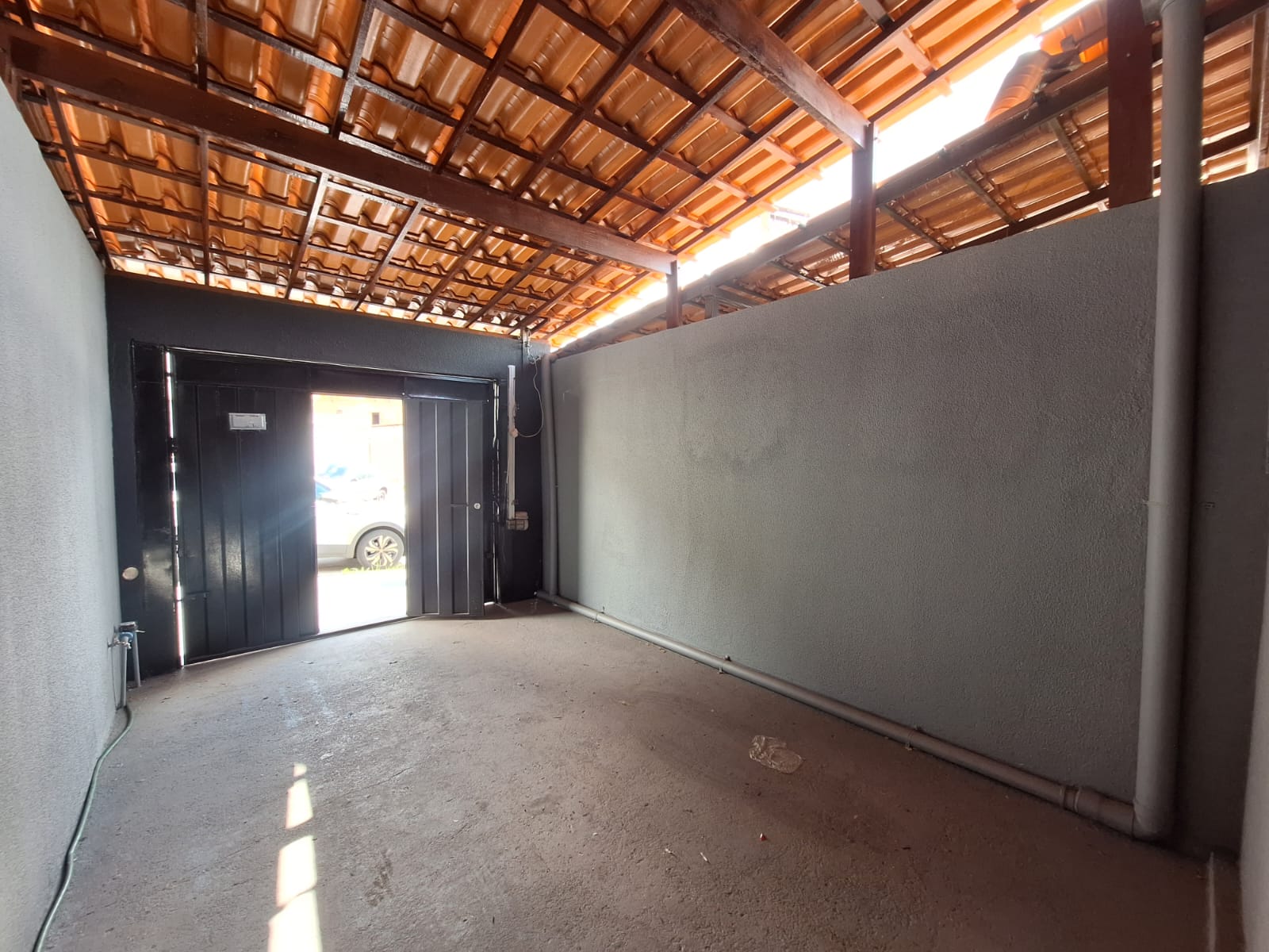 Casa à venda com 2 quartos, 20m² - Foto 1