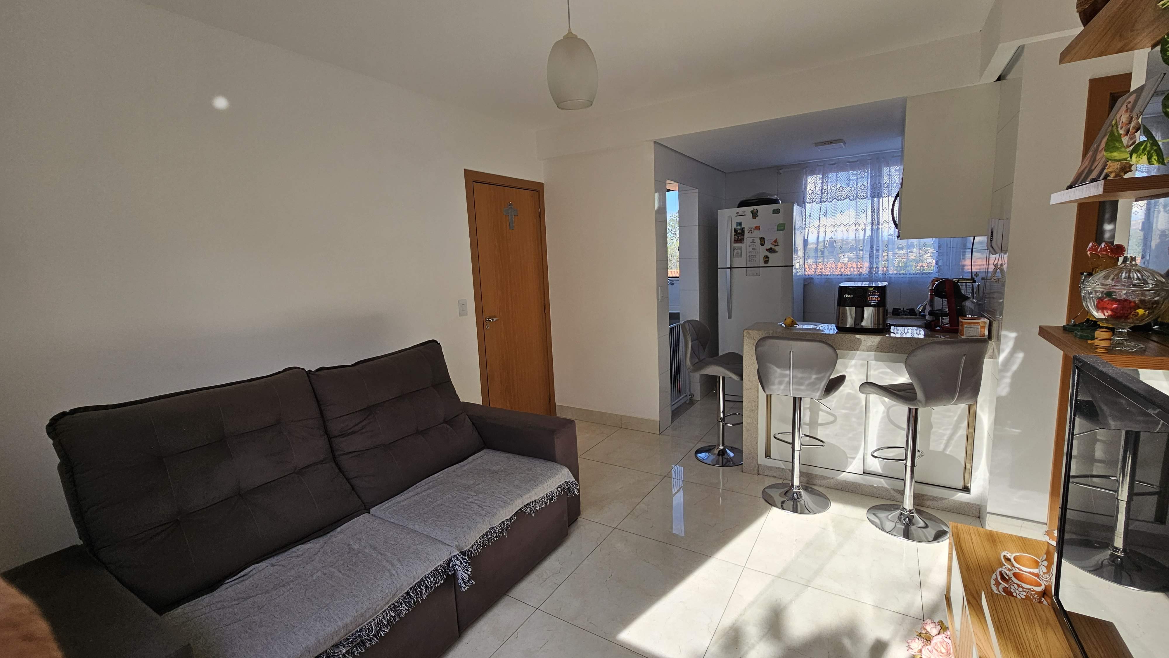 Apartamento à venda com 2 quartos, 43m² - Foto 1