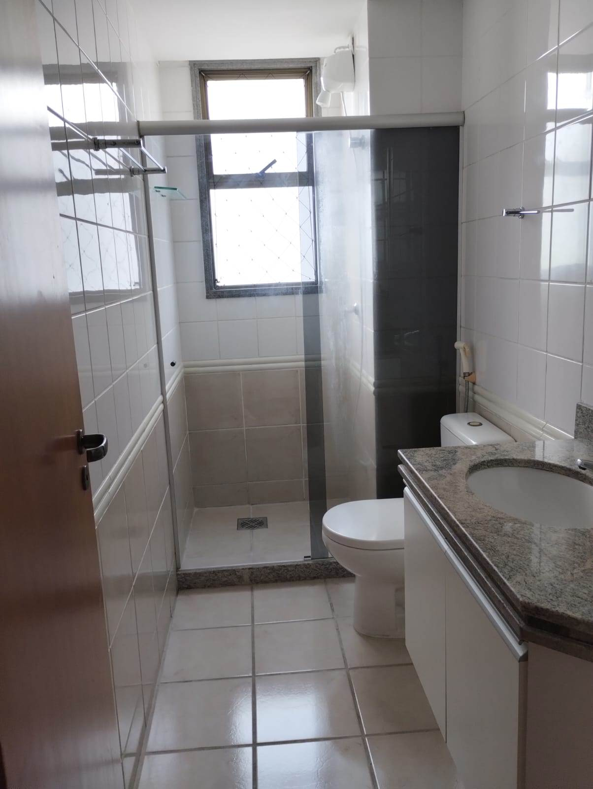 Apartamento para alugar com 3 quartos, 116m² - Foto 15