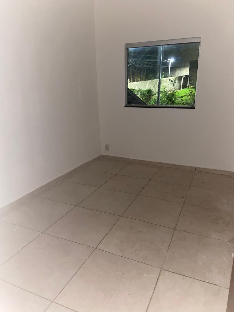 Casa à venda com 2 quartos, 69m² - Foto 8