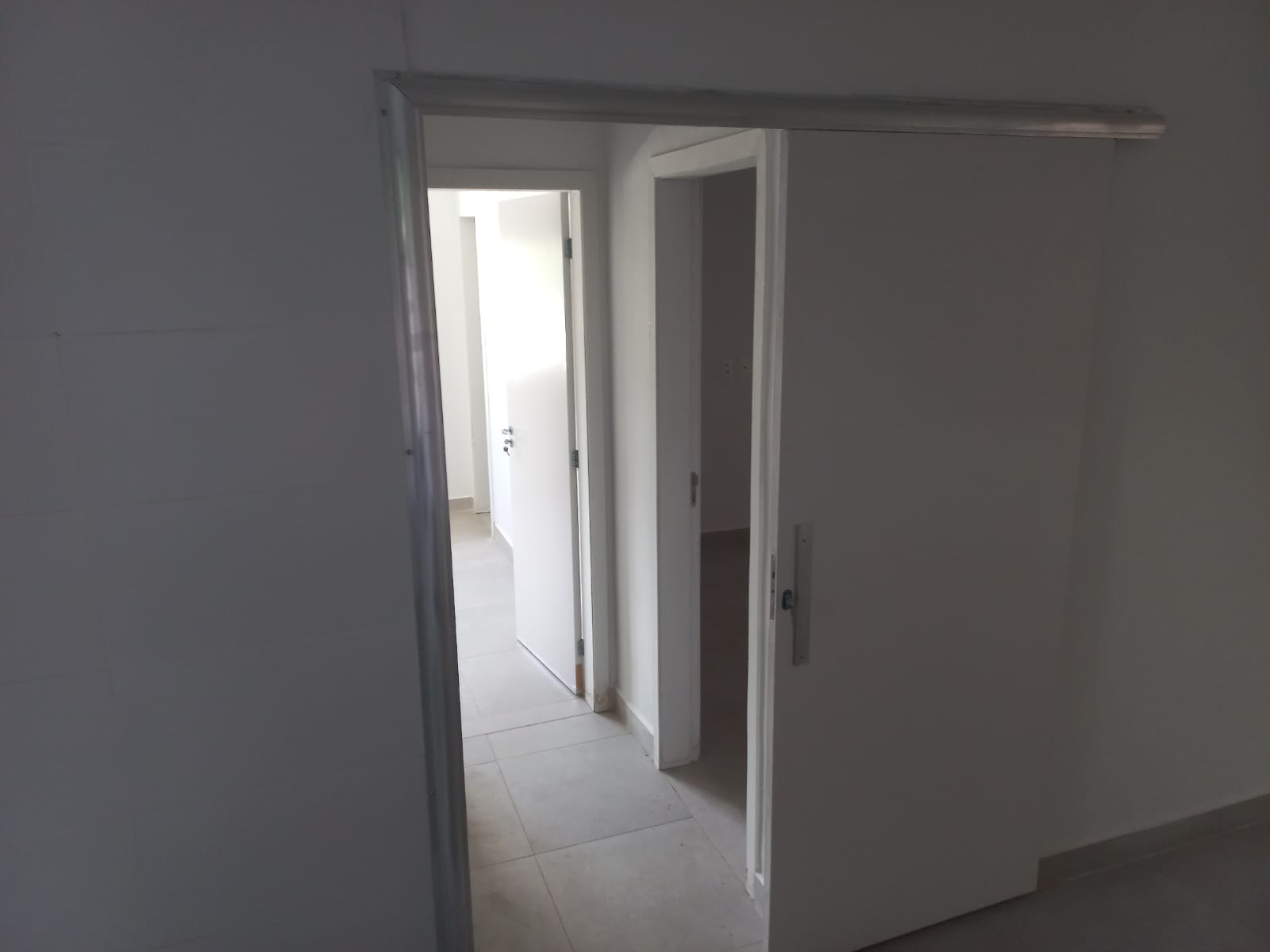 Apartamento à venda com 2 quartos, 65m² - Foto 15