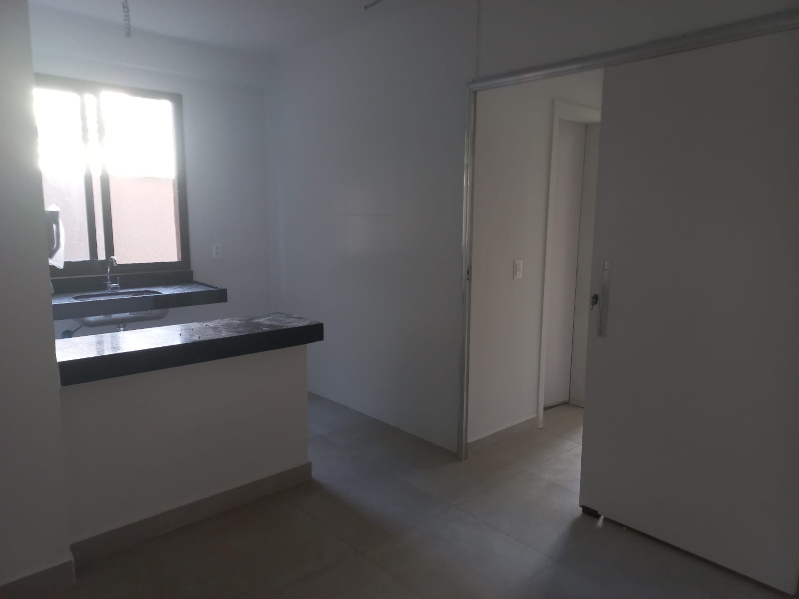 Apartamento à venda com 2 quartos, 65m² - Foto 12