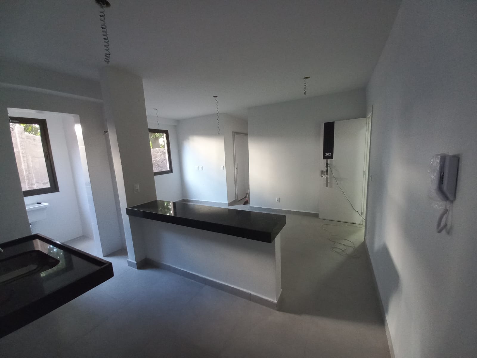 Apartamento à venda com 2 quartos, 65m² - Foto 11