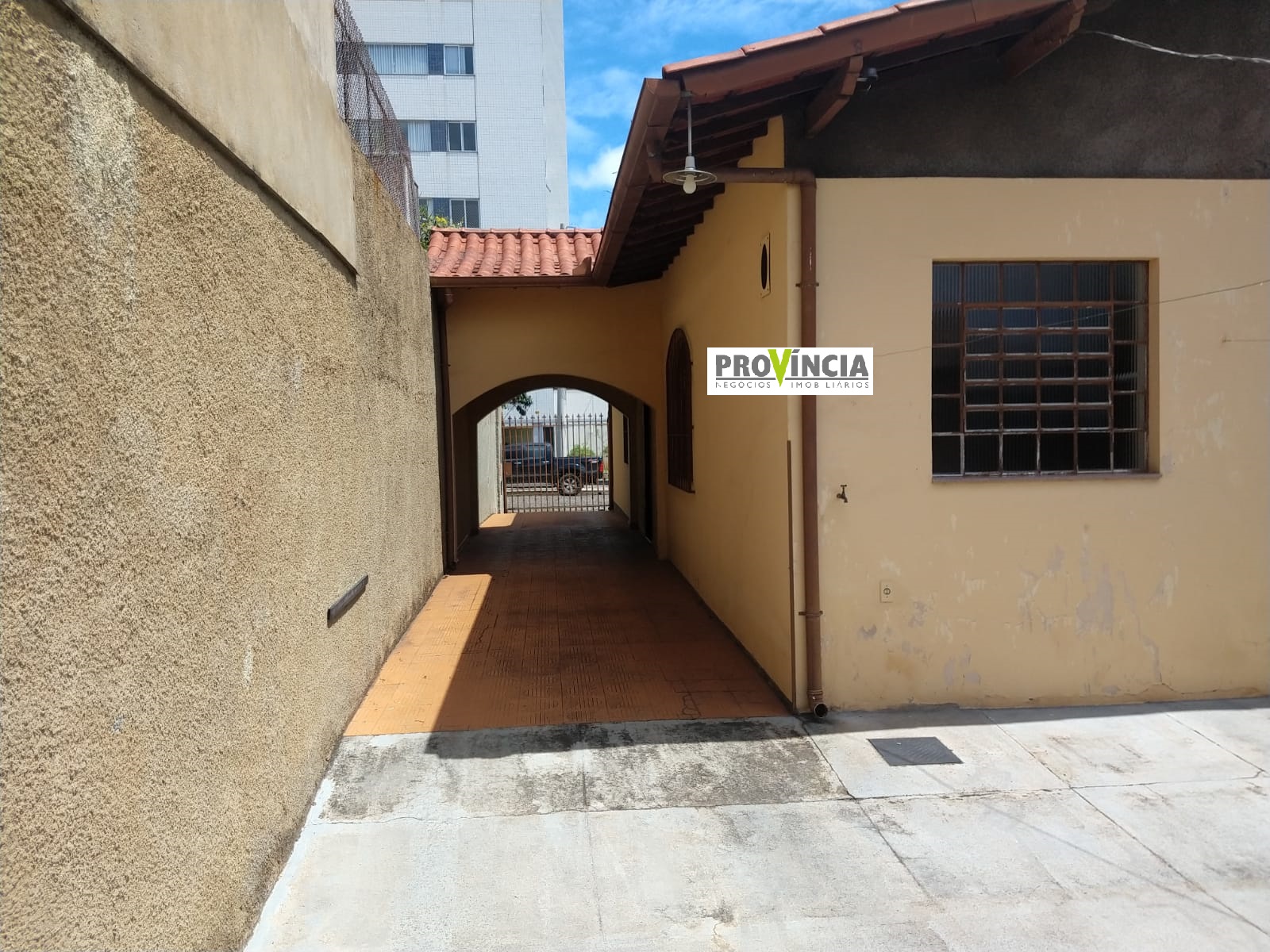 Casa à venda com 3 quartos, 191m² - Foto 14