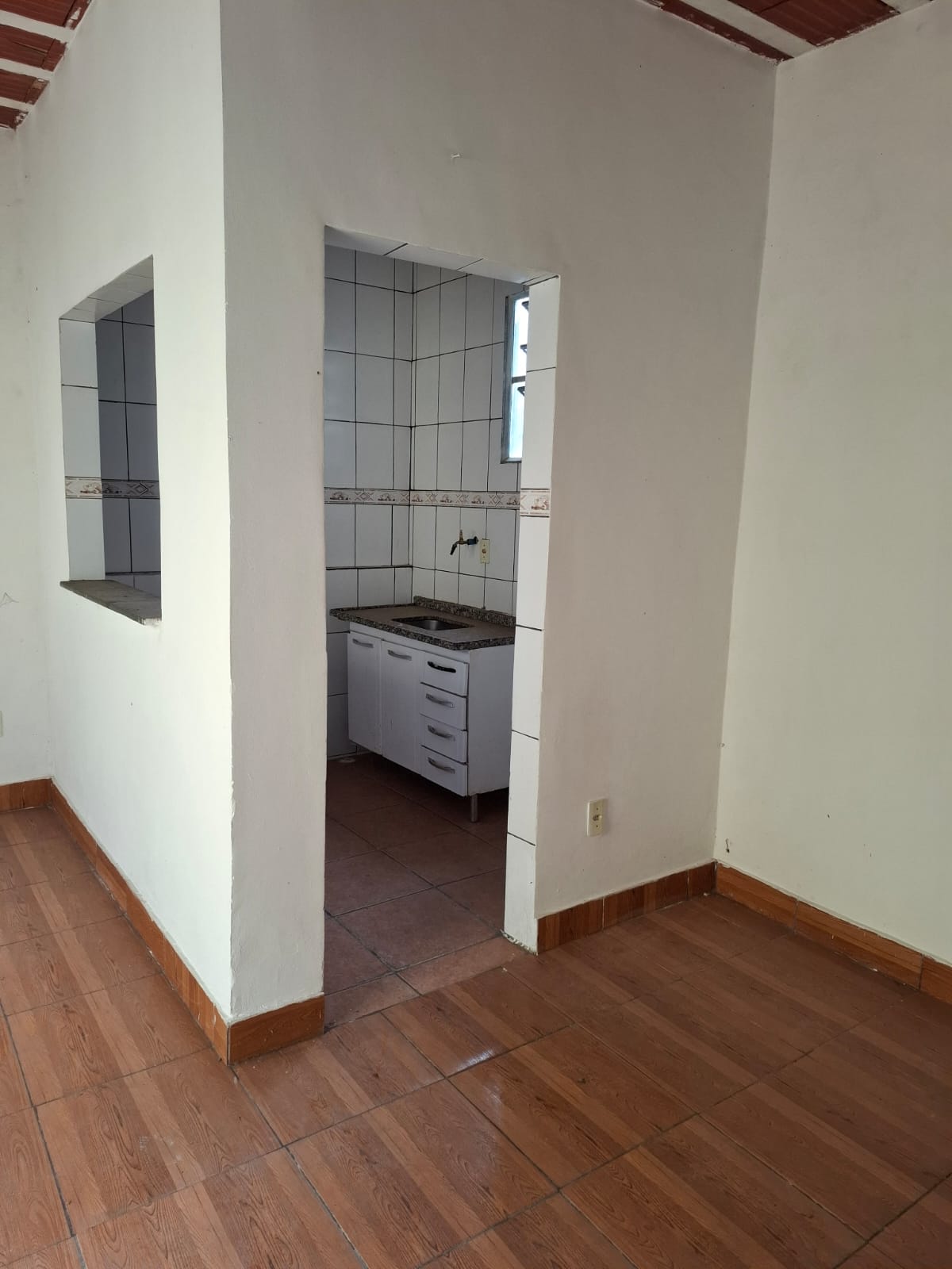 Casa para alugar com 2 quartos, 60m² - Foto 4