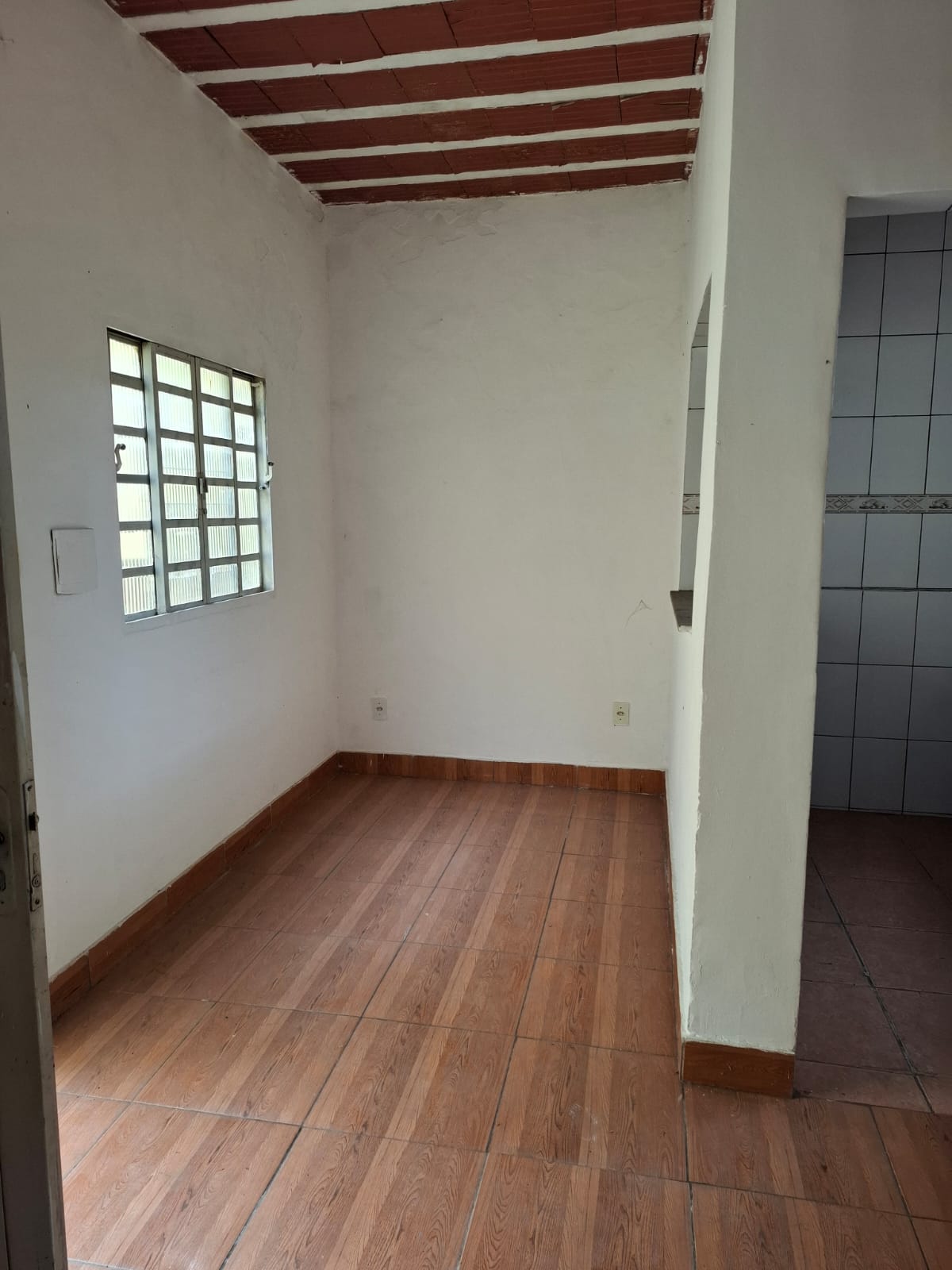 Casa para alugar com 2 quartos, 60m² - Foto 3