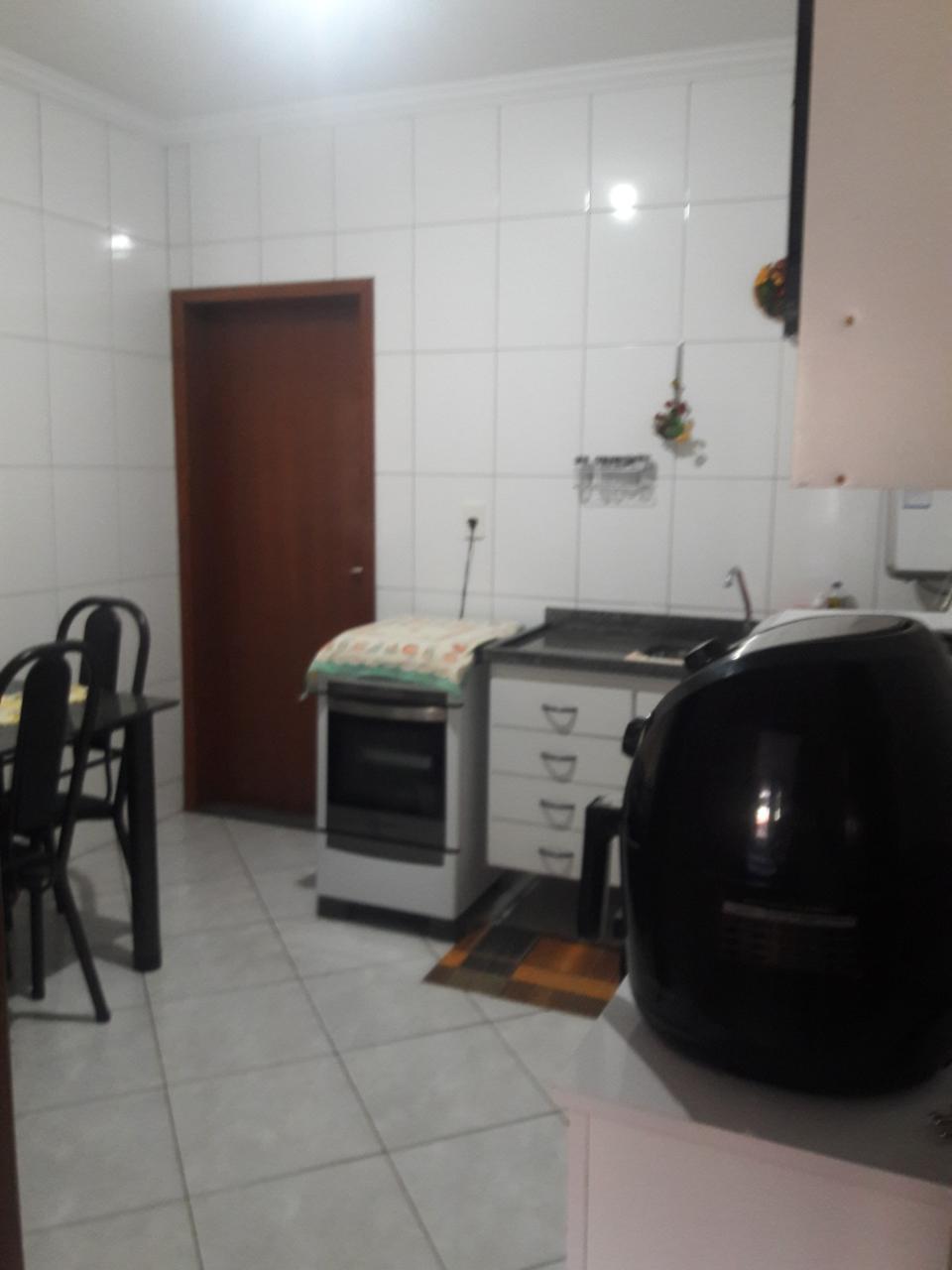 Apartamento à venda com 2 quartos, 79m² - Foto 2