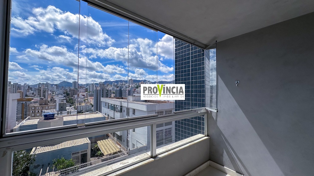 Apartamento à venda com 4 quartos, 186m² - Foto 7