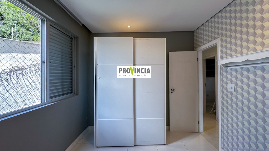 Apartamento à venda com 4 quartos, 186m² - Foto 15