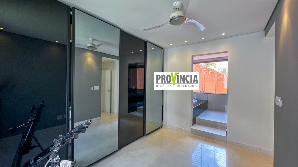 Apartamento à venda com 4 quartos, 186m² - Foto 8