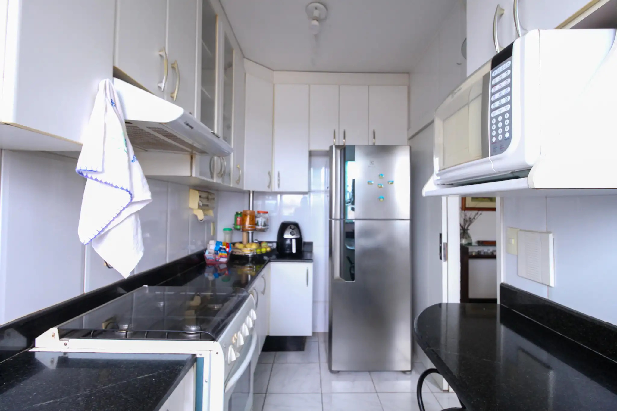 Apartamento à venda com 3 quartos, 100m² - Foto 15