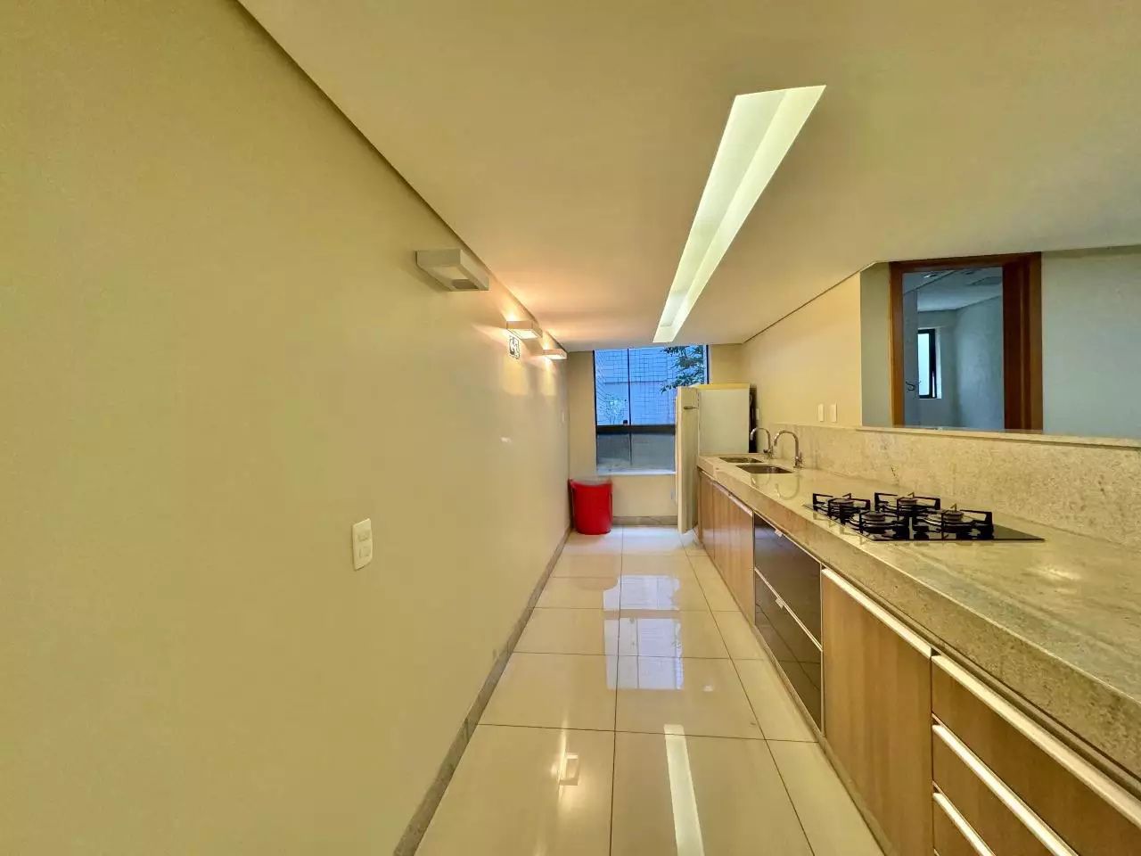 Apartamento à venda com 2 quartos, 78m² - Foto 24