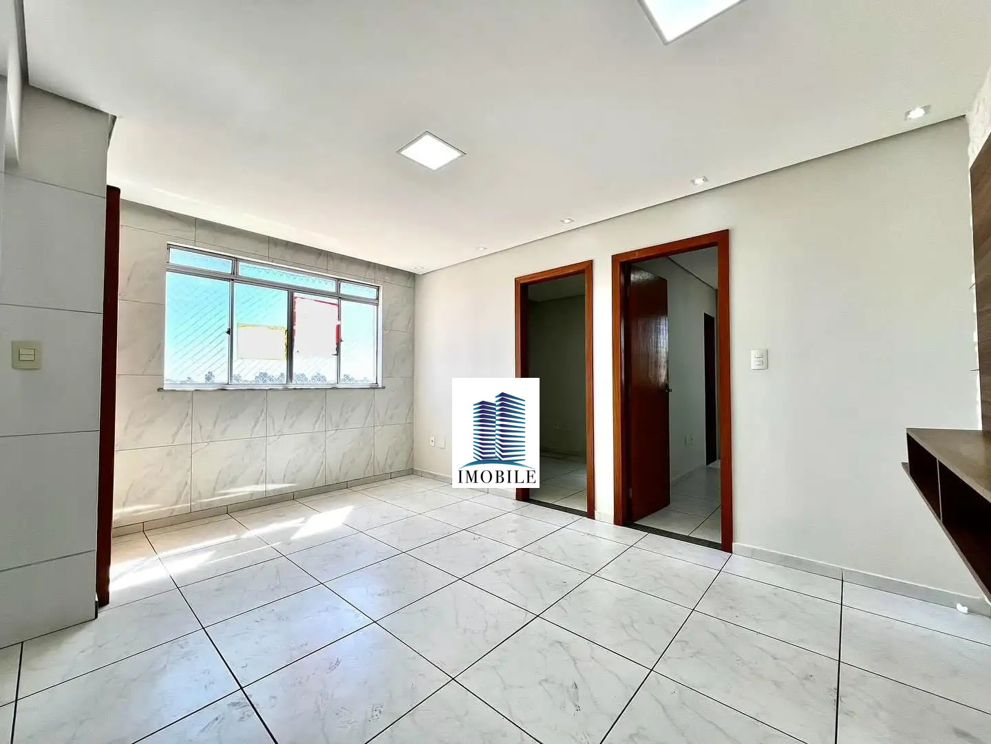 Apartamento à venda com 2 quartos, 50m² - Foto 3