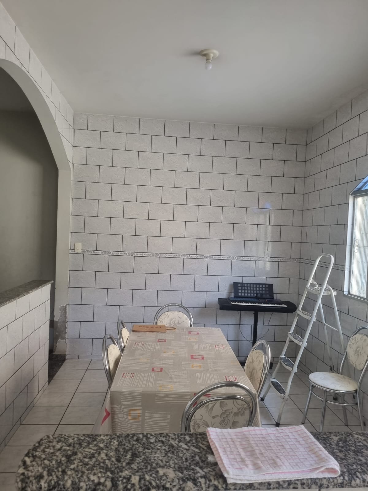 Casa à venda com 3 quartos, 180m² - Foto 6