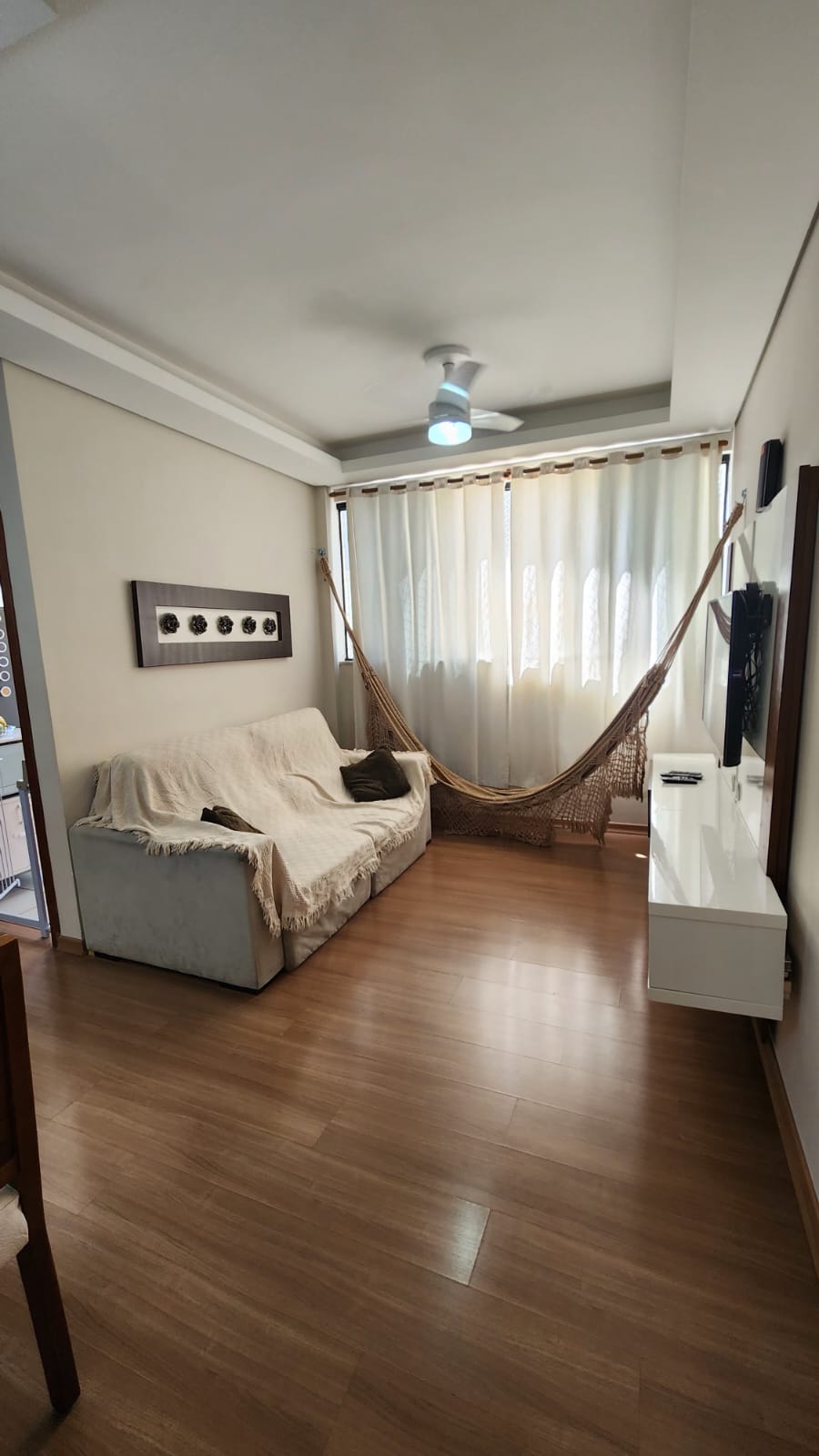 Apartamento à venda com 2 quartos, 67m² - Foto 4