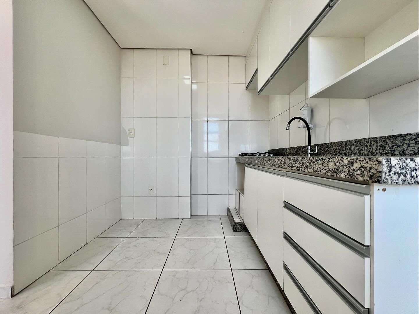 Apartamento à venda com 2 quartos, 50m² - Foto 6