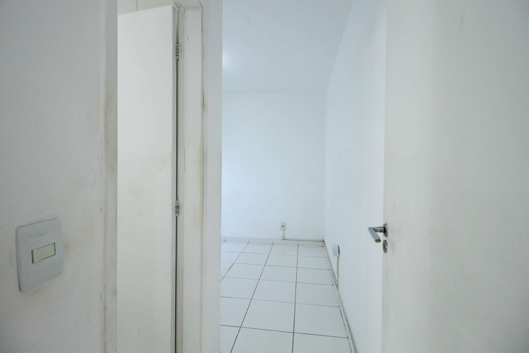 Apartamento à venda com 2 quartos, 55m² - Foto 10