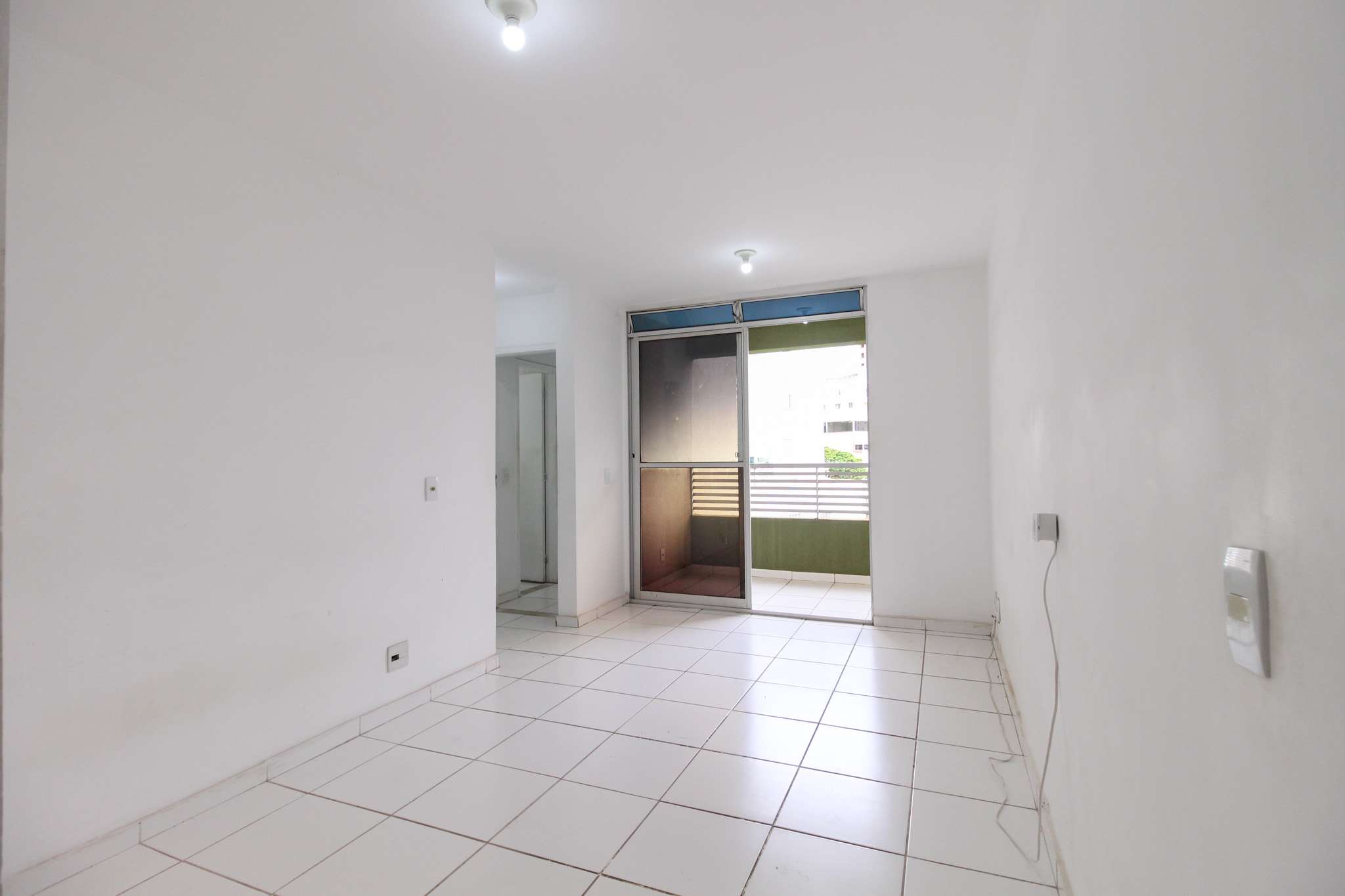 Apartamento à venda com 2 quartos, 55m² - Foto 4