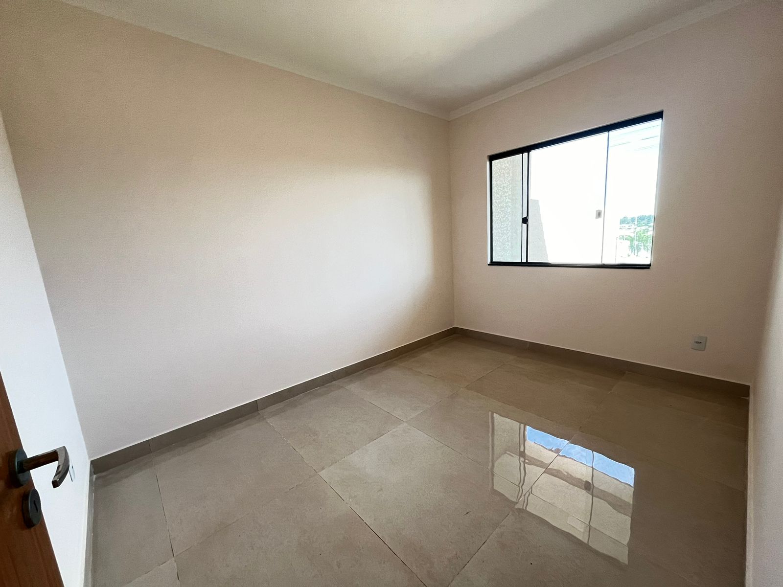 Casa à venda com 2 quartos, 60m² - Foto 7