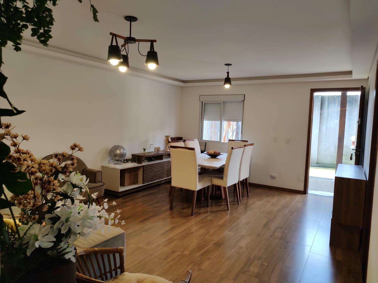 Casa à venda com 3 quartos, 110m² - Foto 3