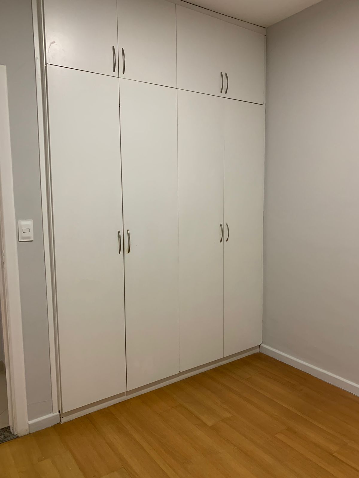 Apartamento para alugar com 2 quartos, 75m² - Foto 11