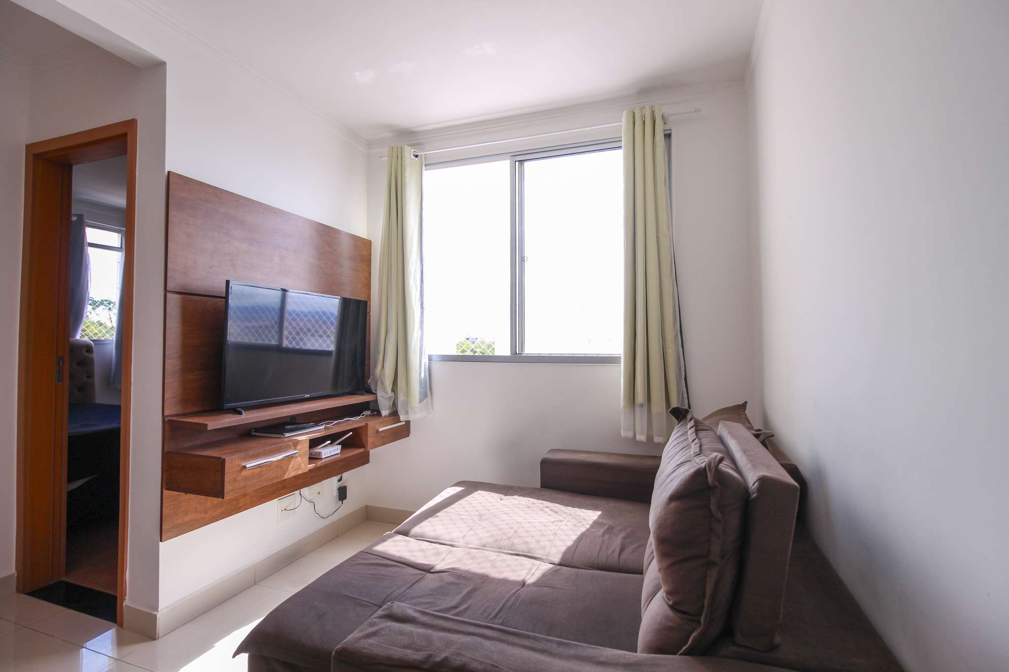 Apartamento à venda com 2 quartos, 48m² - Foto 2