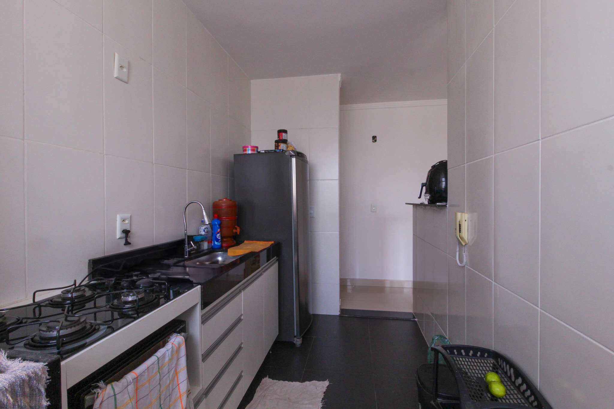 Apartamento à venda com 2 quartos, 48m² - Foto 15